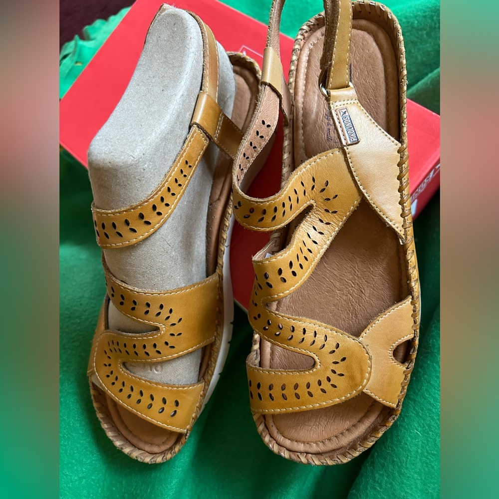 Pikolinos Leather Sport Sandal-Altea
